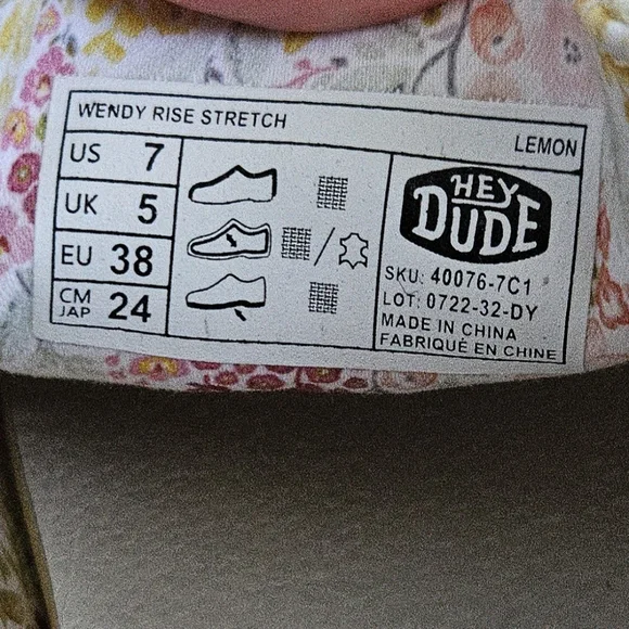 Hey Dude Wendy Rise Yellow size 7 - Picture 8 of 10